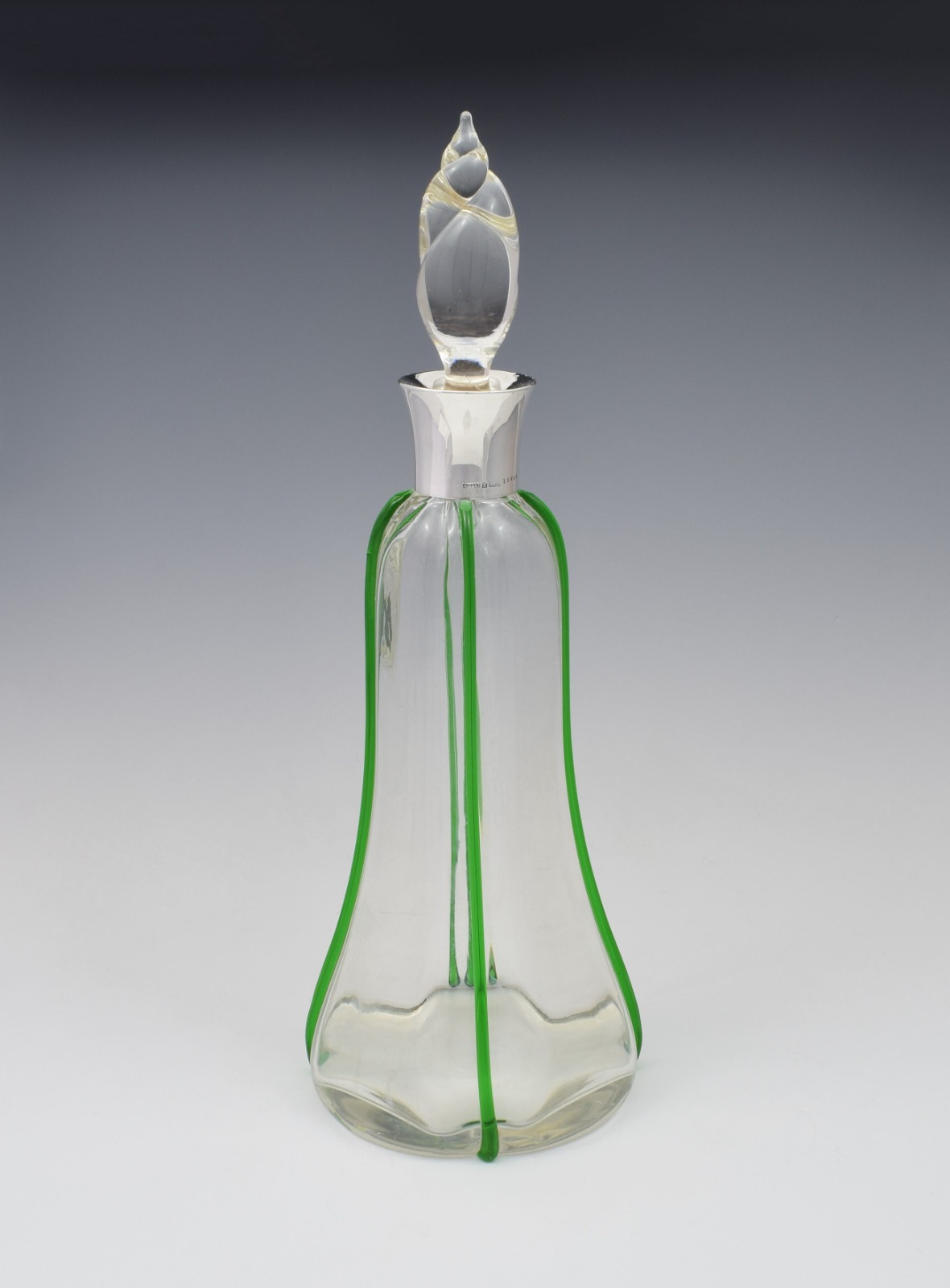 Edwardian Art Nouveau Silver & Green Trailed Glass Decanter (1 of 1) Edwardian Art Nouveau Silver & Green Trailed Glass Decanter (1 of 1)