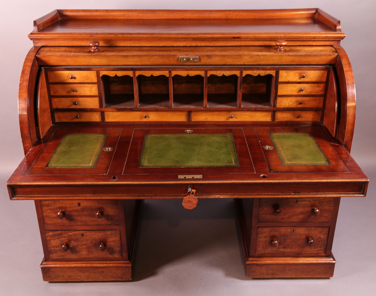 Victorian Mahogany Cylinder Desk (1 of 1) Victorian Mahogany Cylinder Desk (1 of 1)