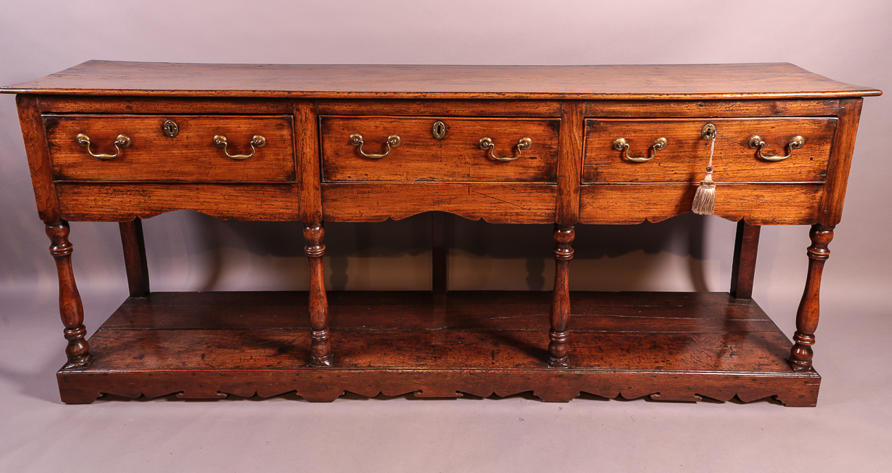 Fine Georgian Serving Dresser Oak c.1750 (1 of 1) Fine Georgian Serving Dresser Oak c.1750 (1 of 1)