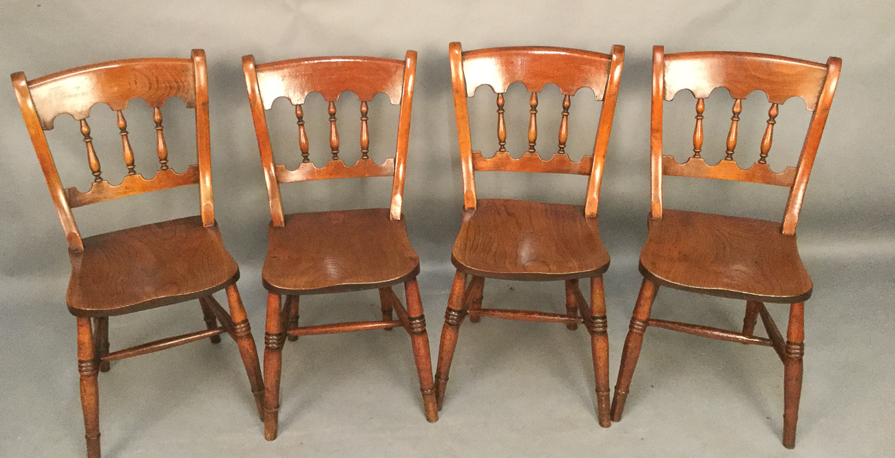 Set of 4 Victorian Kitchen Chairs A Set of 4 Victorian / LA73266