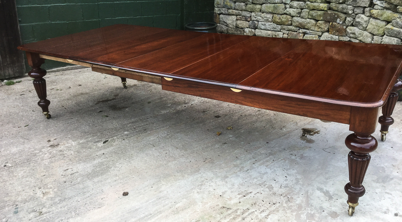 Victorian Mahogany Extending Dining Table 3 Leaves Sets 10 (1 of 1) Victorian Mahogany Extending Dining Table 3 Leaves Sets 10 (1 of 1)