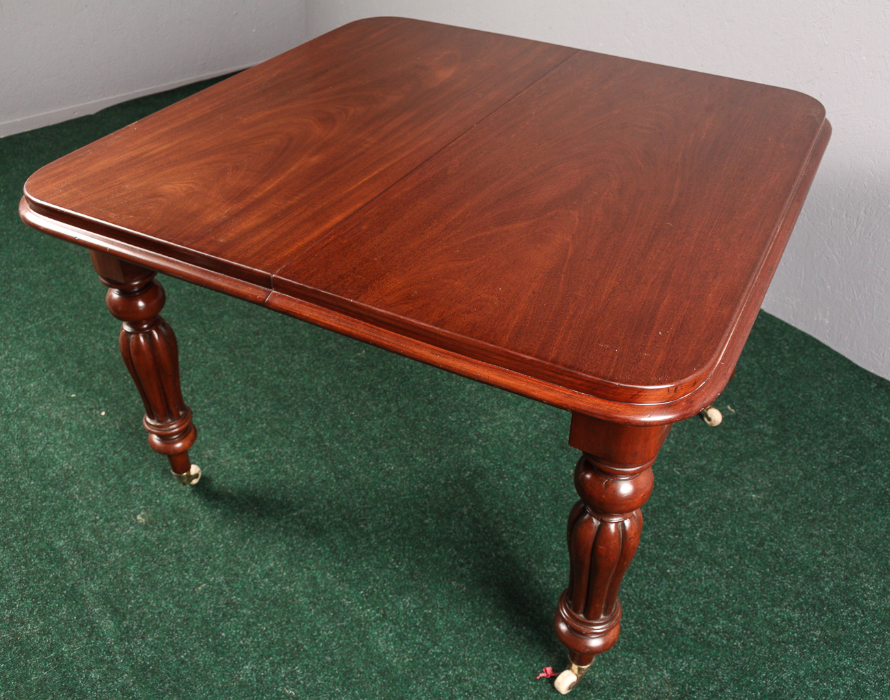 Victorian Extending Dining Table with One Leaf (1 of 1) Victorian Extending Dining Table with One Leaf (1 of 1)