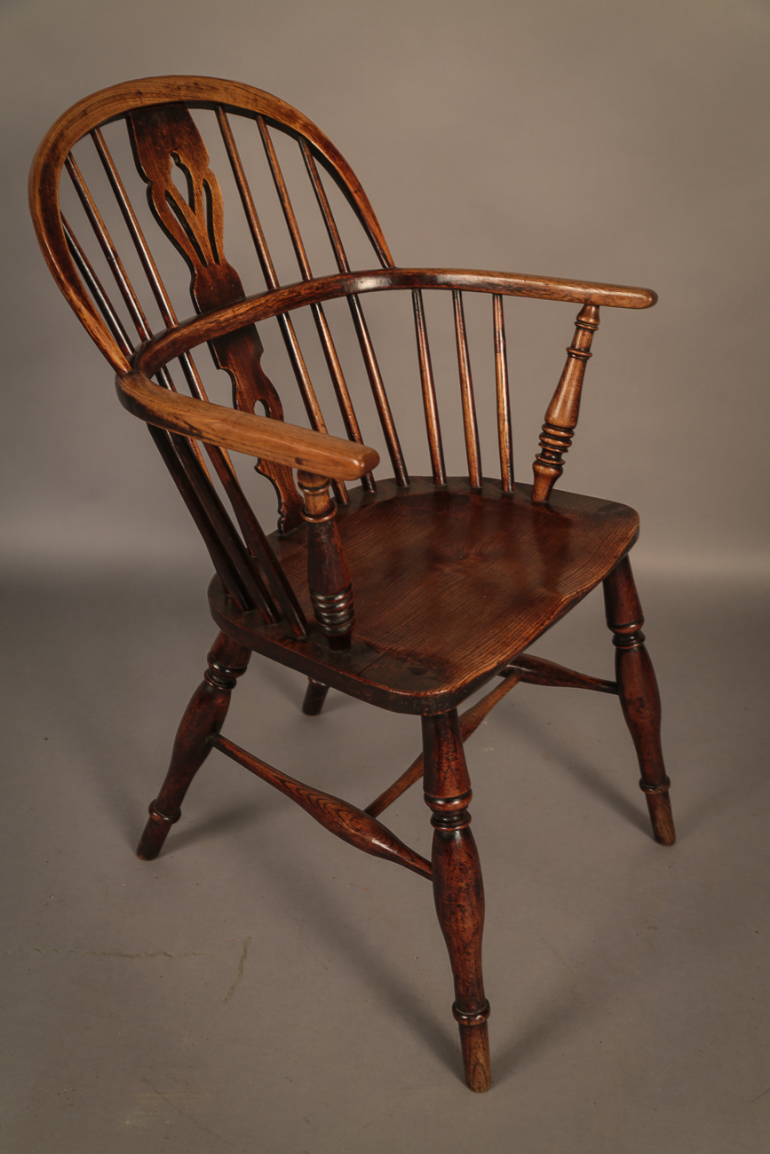 Low Windsor Chair Ash & Elm c.1850 (1 of 1) Low Windsor Chair Ash & Elm c.1850 (1 of 1)