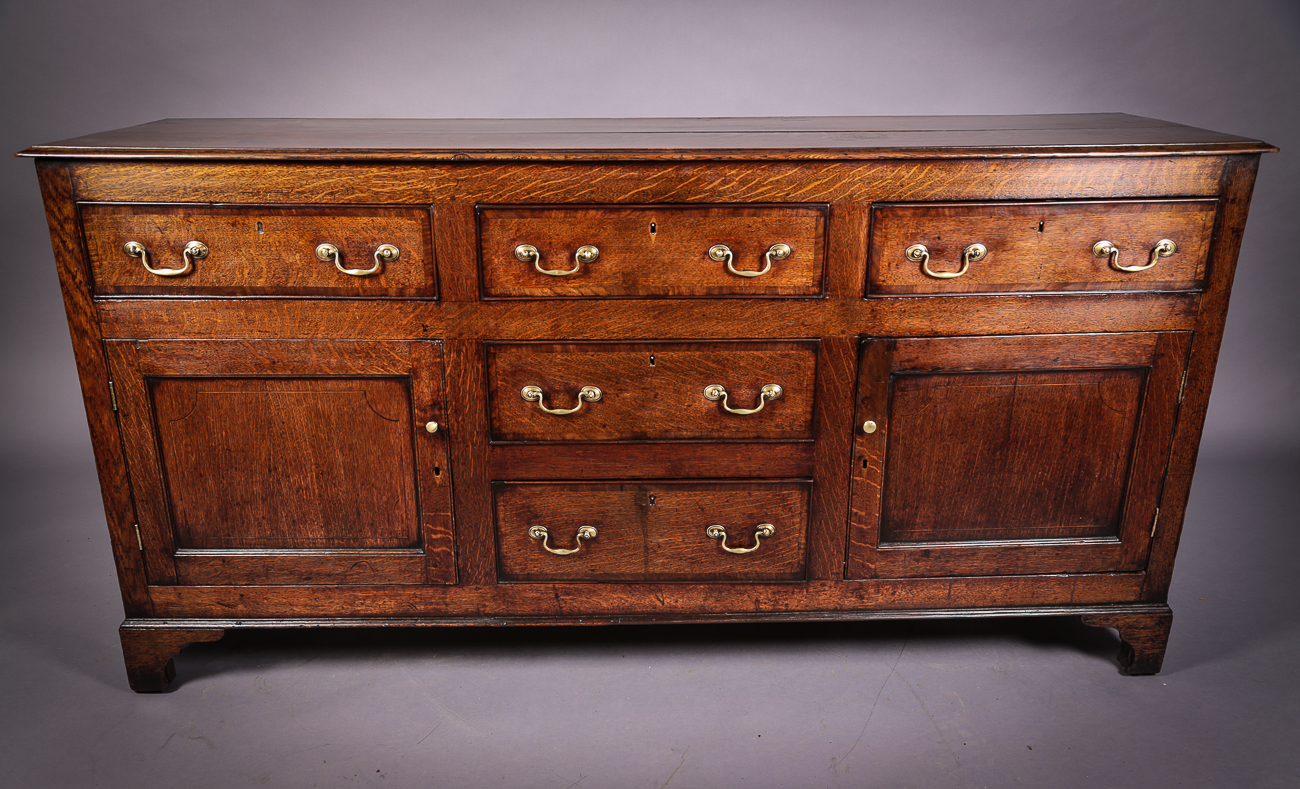 Georgian Oak Serving Dresser c.1770 (1 of 1) Georgian Oak Serving Dresser c.1770 (1 of 1)