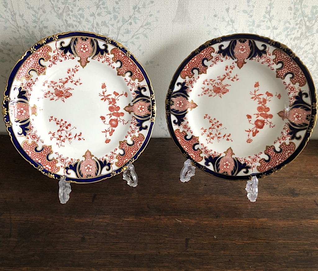 Pair of Pattern 4542 Royal Crown Derby Plates 1899 (1 of 5) Pair of Pattern 4542 Royal Crown Derby Plates 1899 (1 of 5)