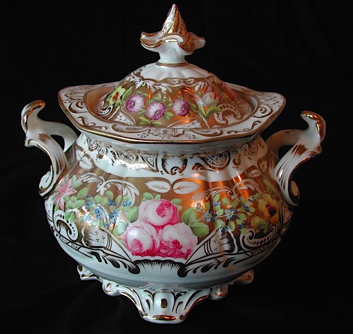 Coalport Sucrier c.1830-1840 (1 of 2)