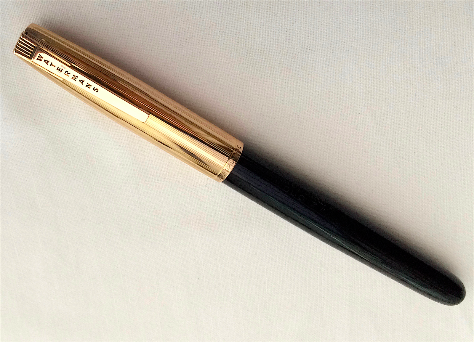 1940s Watermans Duo 7 Fountain Pen 18ct Nib (1 of 1) 1940s Watermans Duo 7 Fountain Pen 18ct Nib (1 of 1)