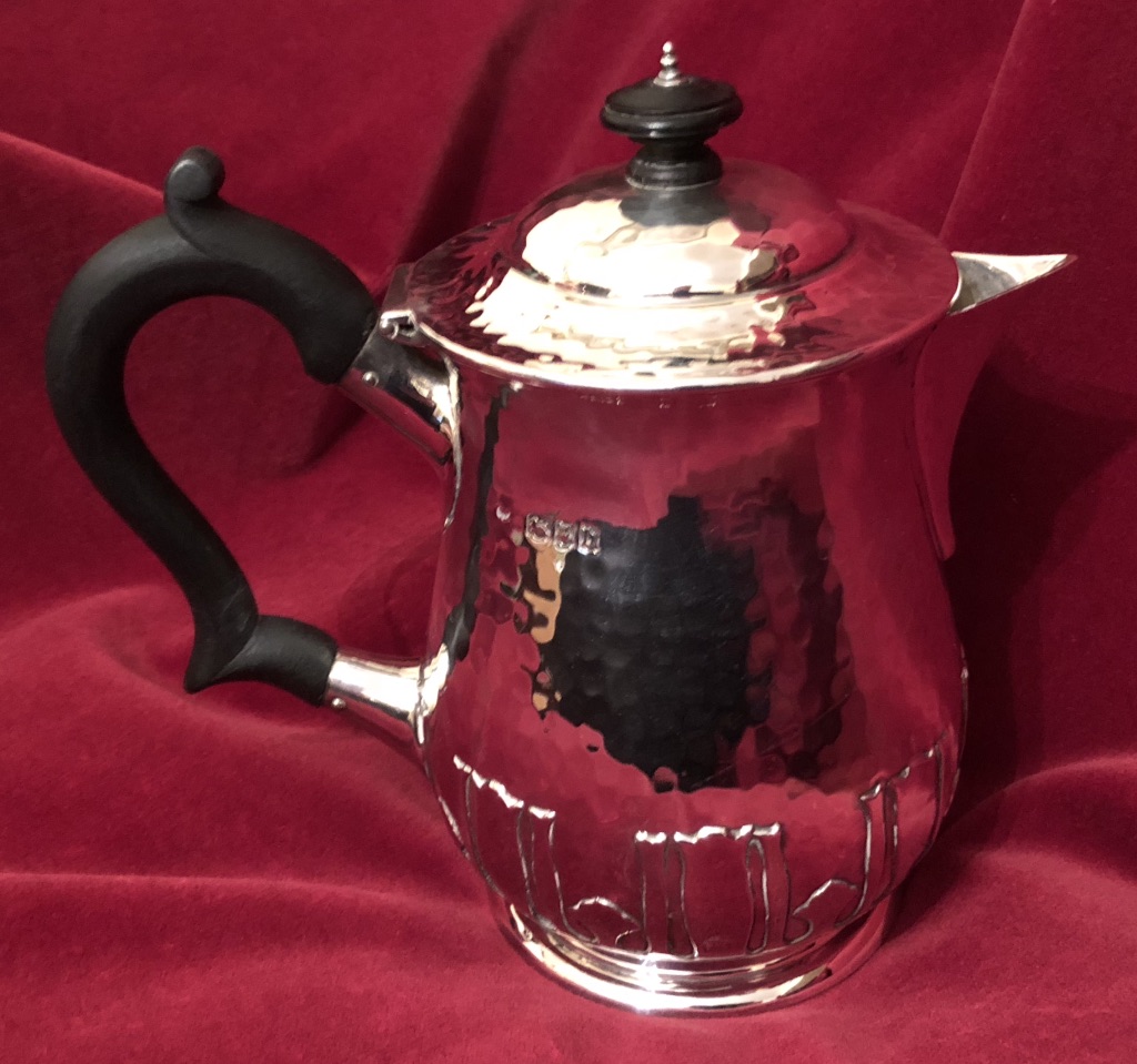 Charles Edwards Silver Coffee Pot London 1917 (1 of 6) Charles Edwards Silver Coffee Pot London 1917 (1 of 6)