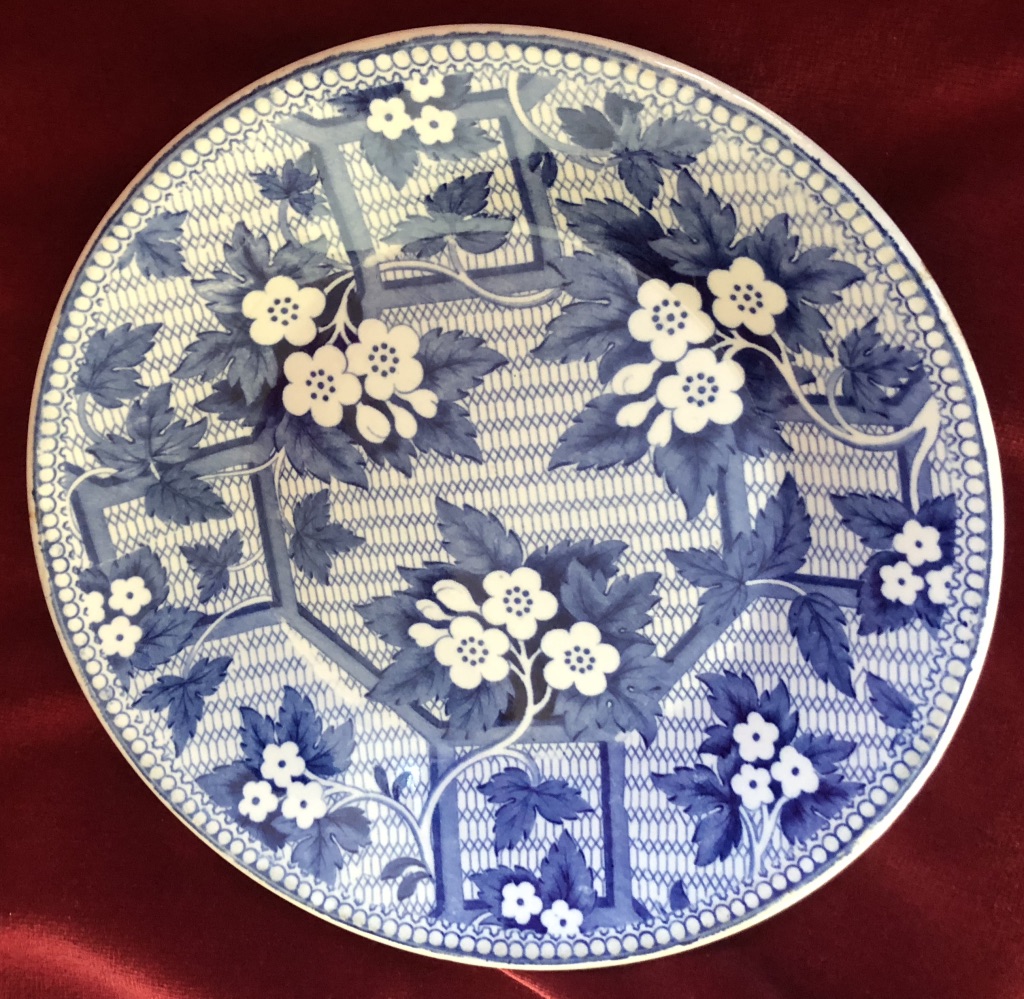 Early Leeds Pottery Blue & White Dish (1 of 1) Early Leeds Pottery Blue & White Dish (1 of 1)
