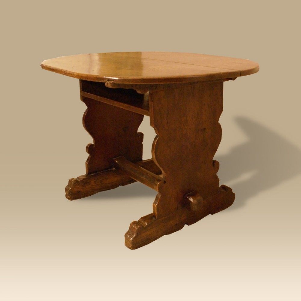An Exceptional Oak Table c.1600 (1 of 2) An Exceptional Oak Table c.1600 (1 of 2)