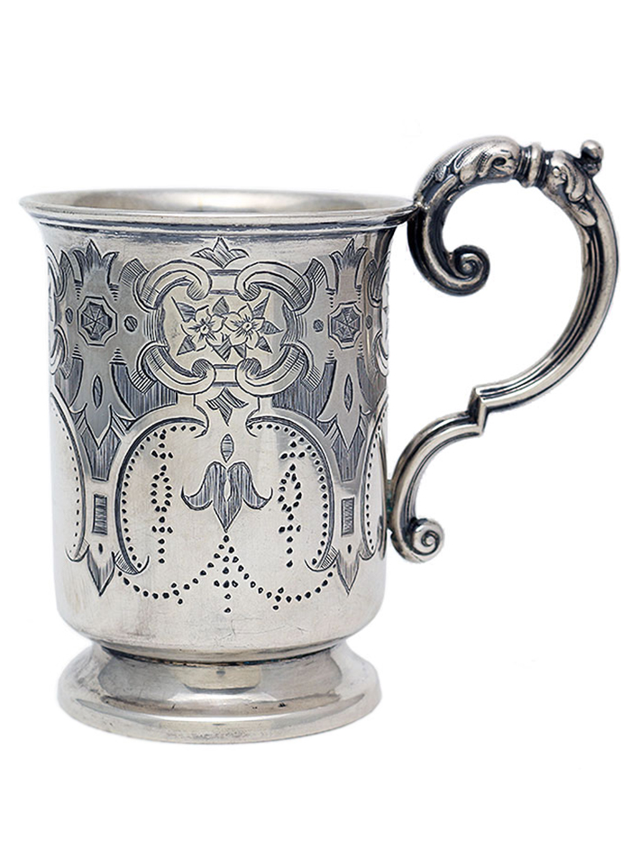 Antique Silver Victorian Gilt Lined Cylindrical Christening Mug (1 of 5) Antique Silver Victorian Gilt Lined Cylindrical Christening Mug (1 of 5)