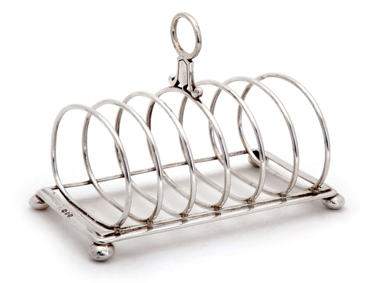 Victorian Silver Seven Bar Toast Rack with a Looped Handle and Rectangular Plain Reed Base (1 of 1) Victorian Silver Seven Bar Toast Rack with a Looped Handle and Rectangular Plain Reed Base (1 of 1)