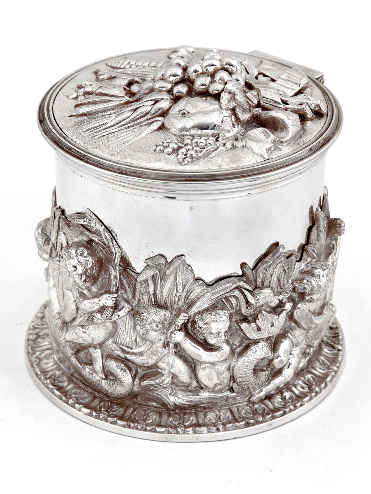 Victorian Silver Plated Electrotype Box with Band of Cherubs Working in Wheat Field (1 of 5)