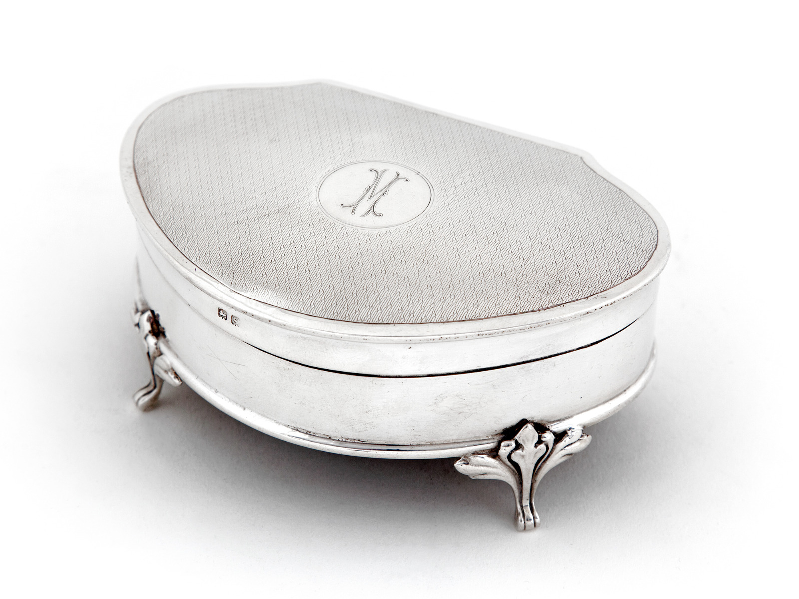 Unusual Silver Jewellery Box with Engine Turning and Engraved M To the Hinged Lid (1 of 5) Unusual Silver Jewellery Box with Engine Turning and Engraved M To the Hinged Lid (1 of 5)