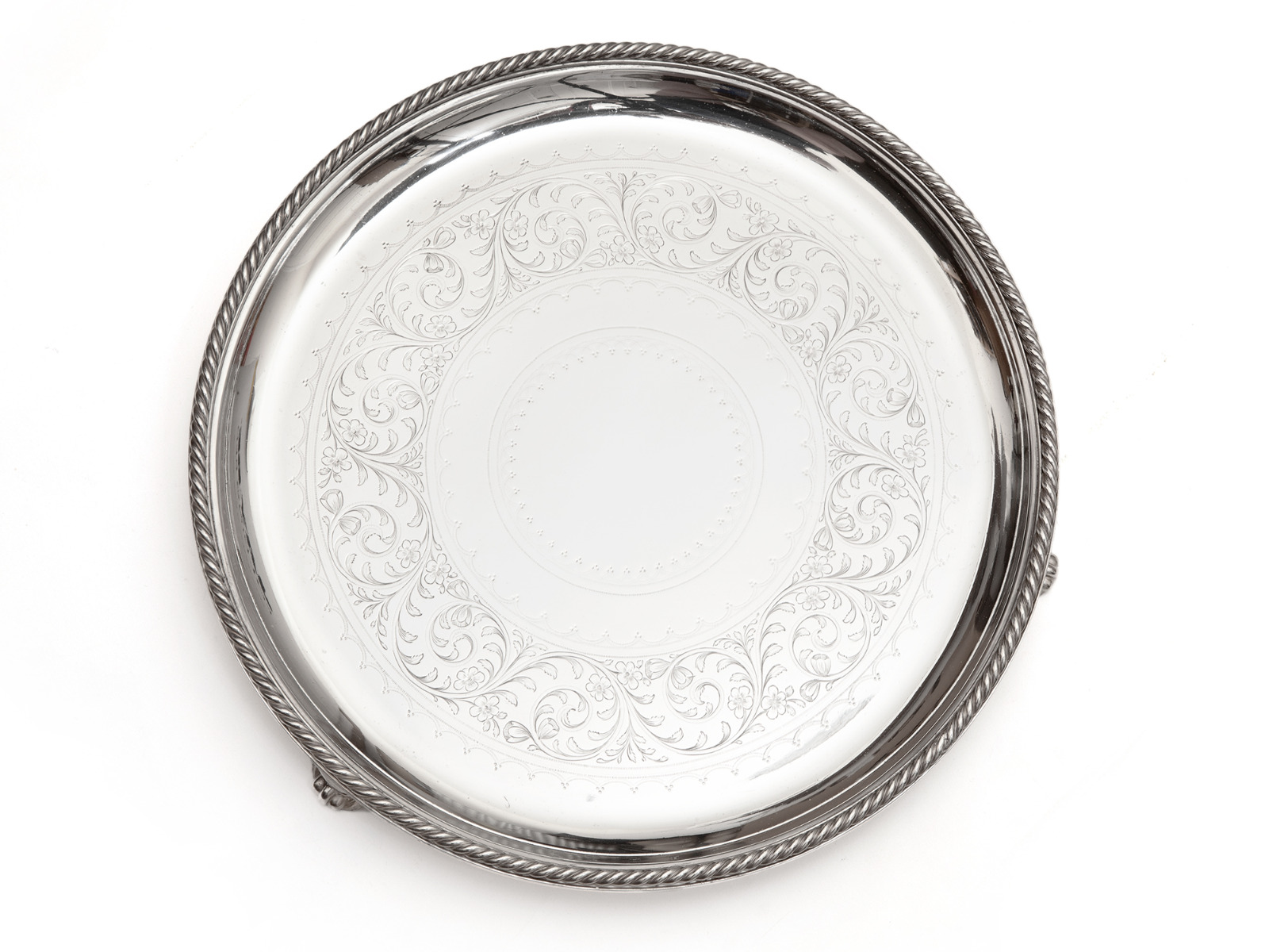 Elkington & Co Silver Plated 12" Salver with a Rope Style Border (1 of 5)