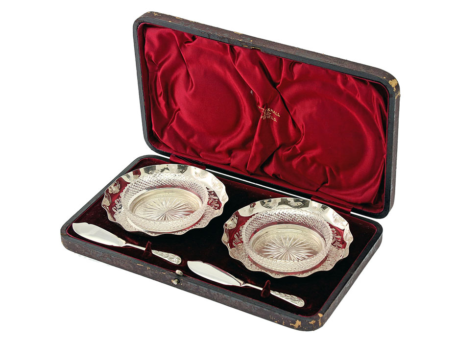Boxed Pair of Antique Edwardian Silver Butter Dishes (1 of 1) Boxed Pair of Antique Edwardian Silver Butter Dishes (1 of 1)