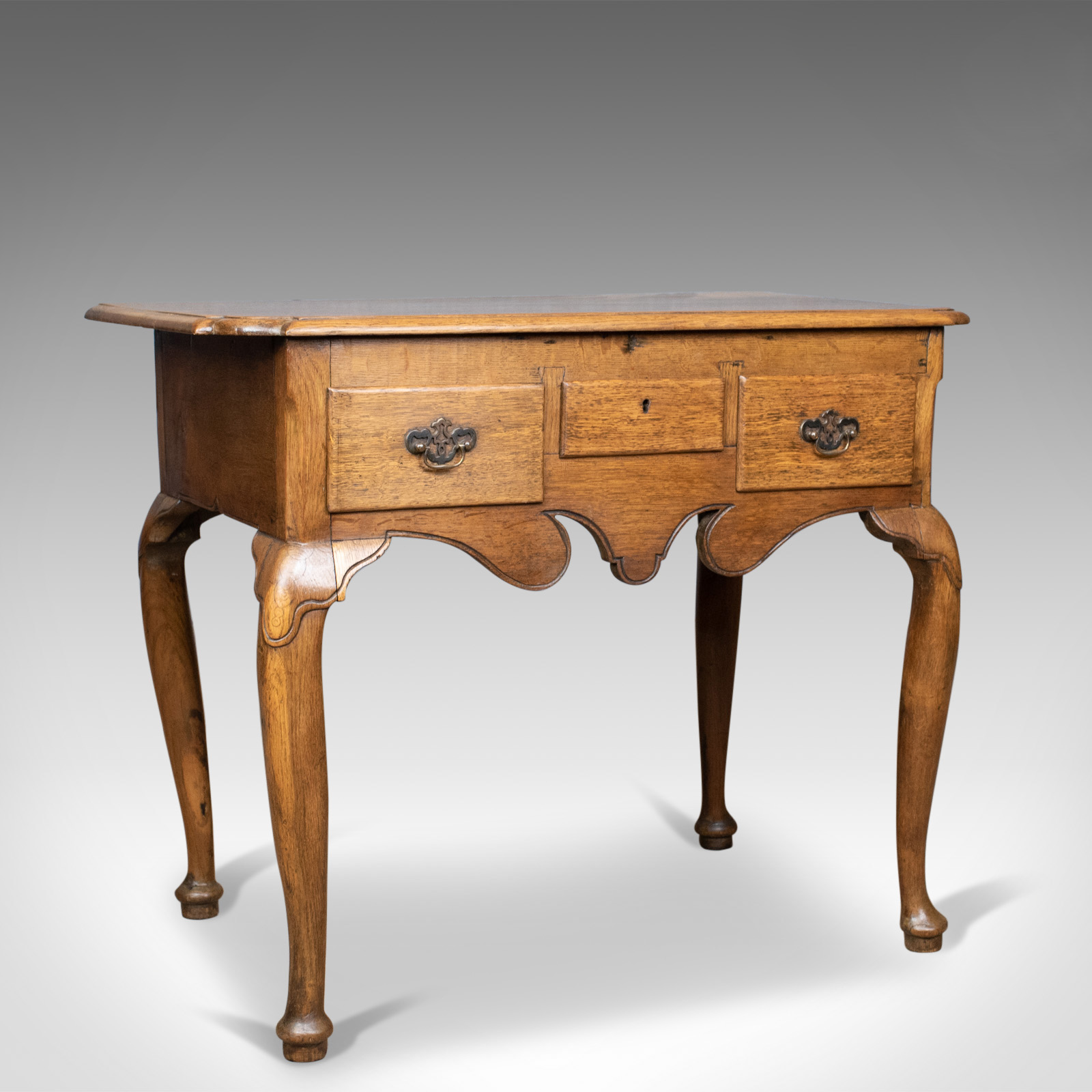 Antique Lowboy, English, Late Victorian, Oak Table c.1900 (1 of 11) Antique Lowboy, English, Late Victorian, Oak Table c.1900 (1 of 11)