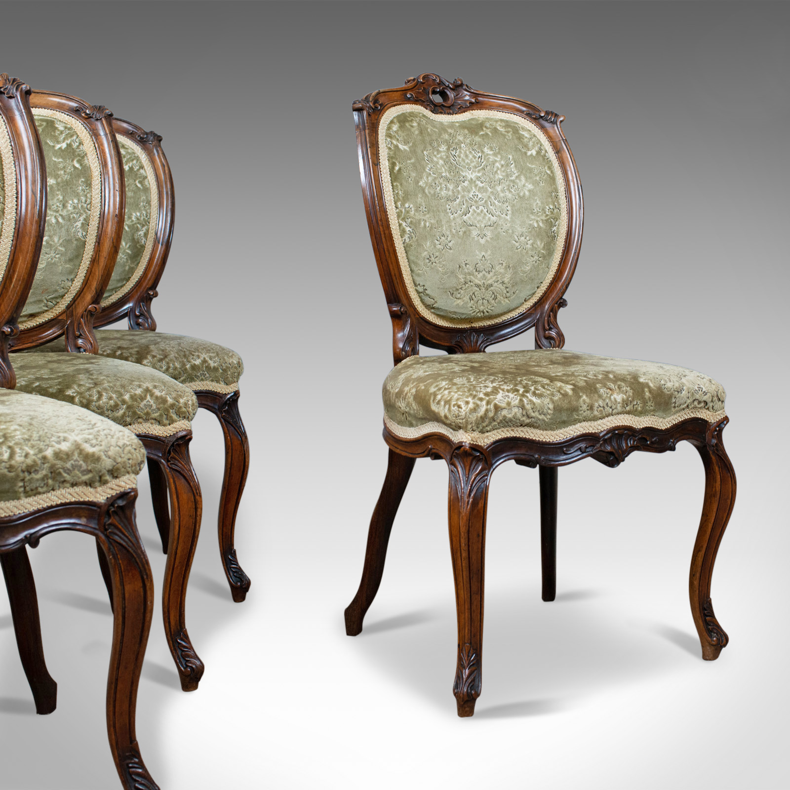 Antique Set of Four Dining Chairs, Victorian, Rosewood, Howard & Sons c.1880 (1 of 1) Antique Set of Four Dining Chairs, Victorian, Rosewood, Howard & Sons c.1880 (1 of 1)