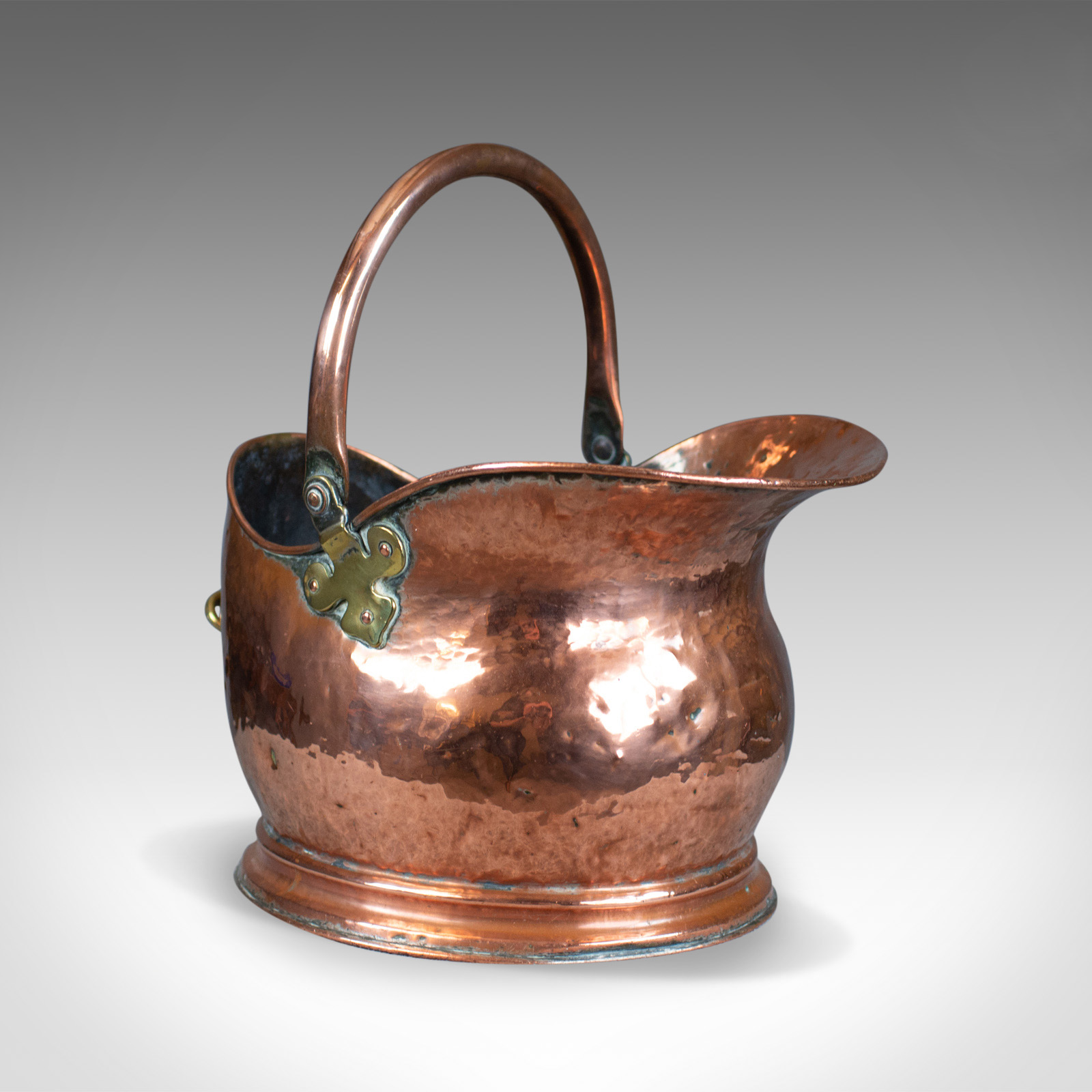 Copper Coal Bin, Fireside, Scuttle Bucket, Percy Metal Works London 1929 (1 of 1) Copper Coal Bin, Fireside, Scuttle Bucket, Percy Metal Works London 1929 (1 of 1)