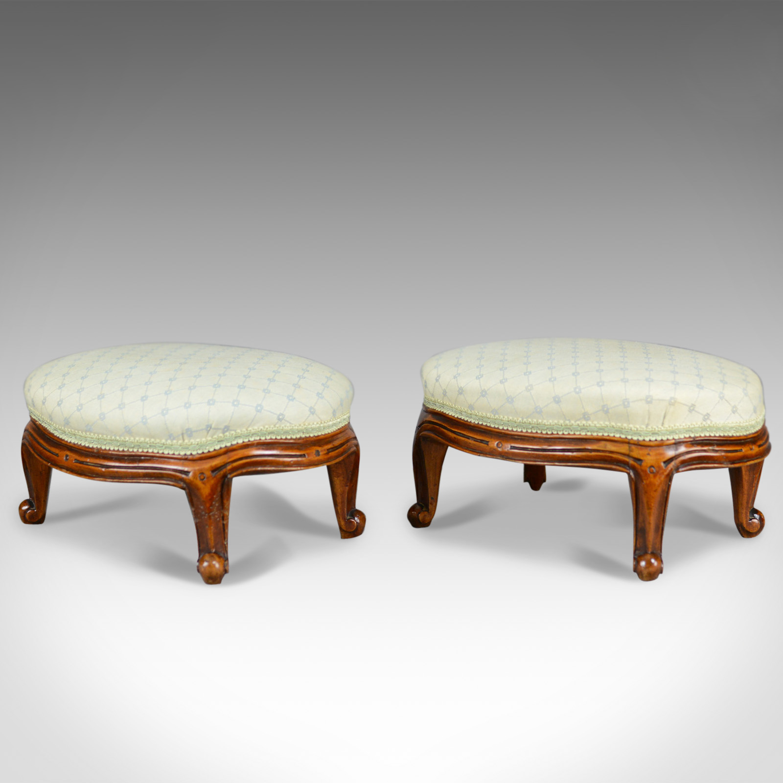 Pair of Antique Foot Stools, English, Victorian, Carriage Rests, Walnut c.1890 (1 of 1) Pair of Antique Foot Stools, English, Victorian, Carriage Rests, Walnut c.1890 (1 of 1)