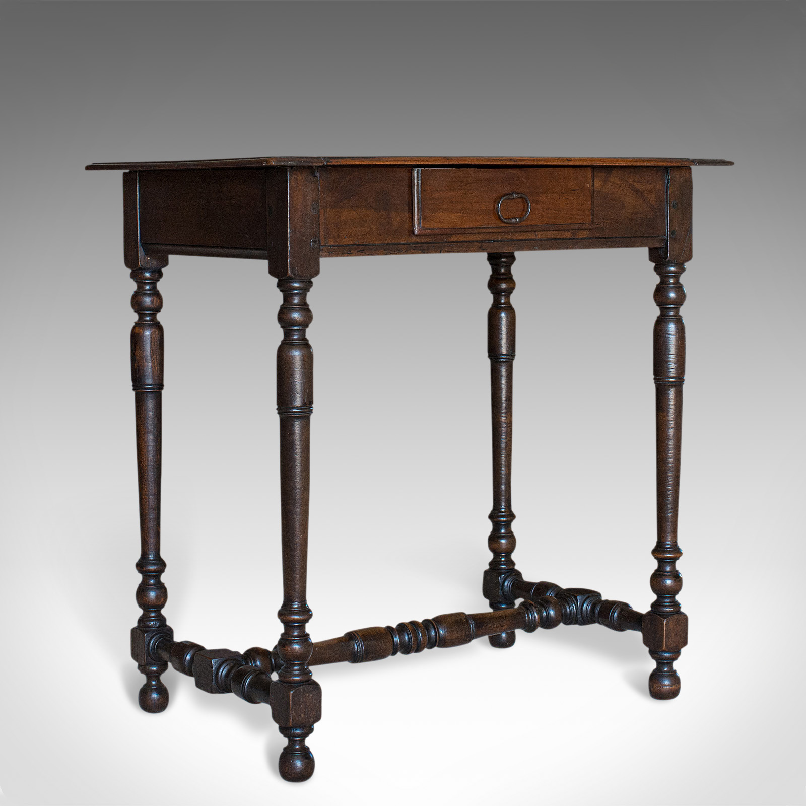 Antique Occasional Table, English, Oak, Side, Lamp, Victorian c.1880 (1 of 12) Antique Occasional Table, English, Oak, Side, Lamp, Victorian c.1880 (1 of 12)