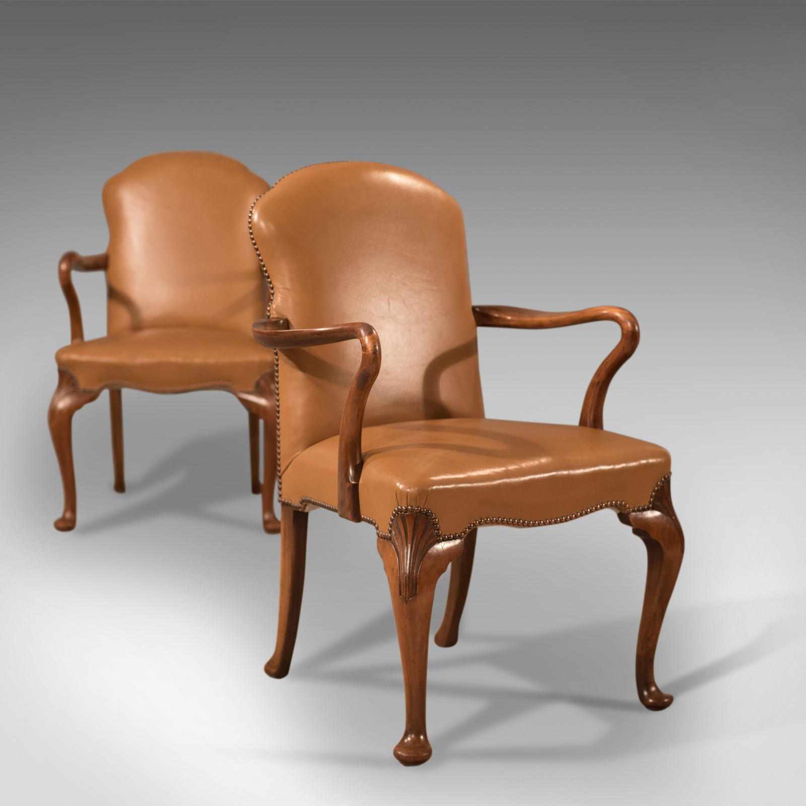 Antique Pair of Armchairs, Edwardian Leather Chairs C.1910 (1 of 1) Antique Pair of Armchairs, Edwardian Leather Chairs C.1910 (1 of 1)