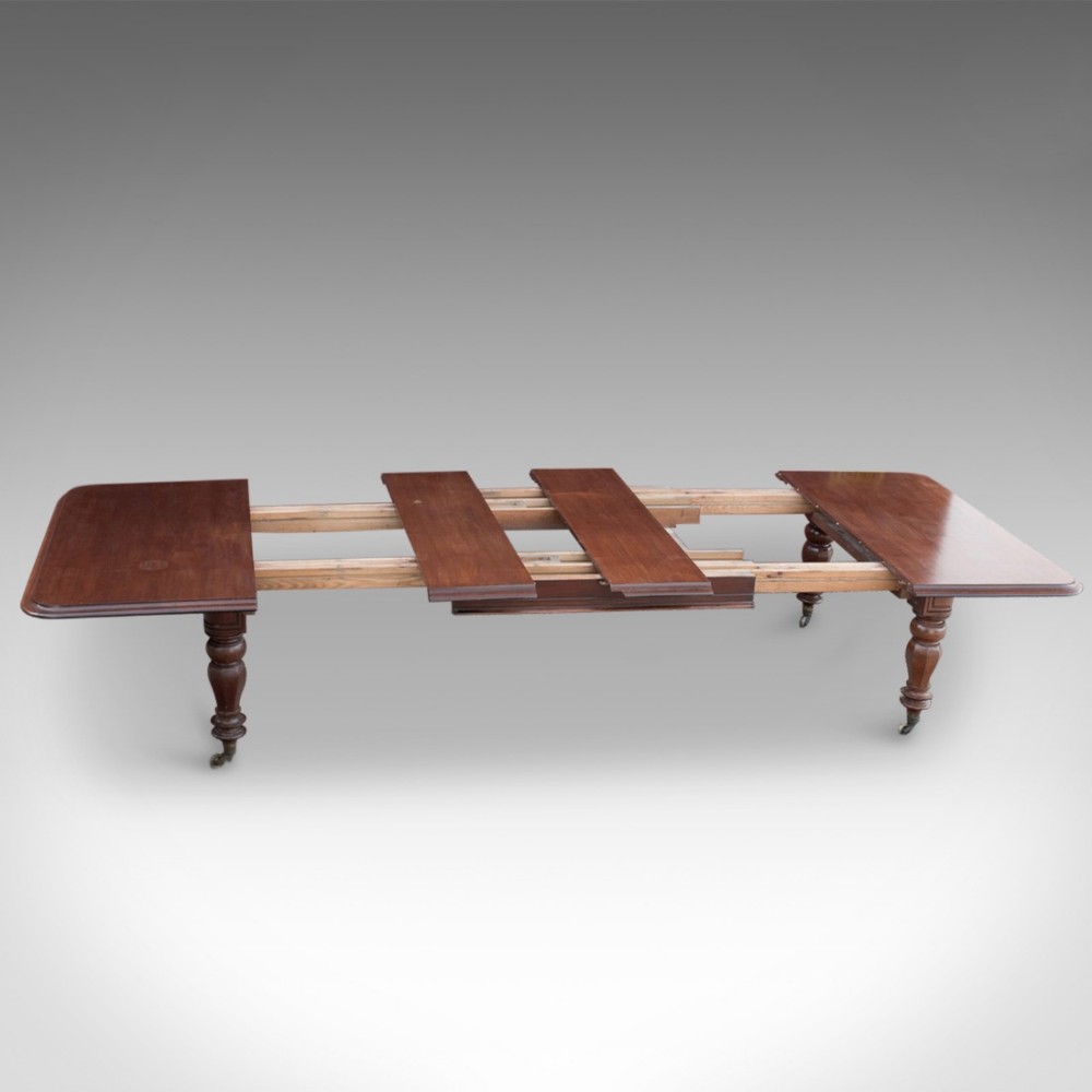 Large Antique Extending Dining Table, Victorian c.1870 (1 of 1) Large Antique Extending Dining Table, Victorian c.1870 (1 of 1)