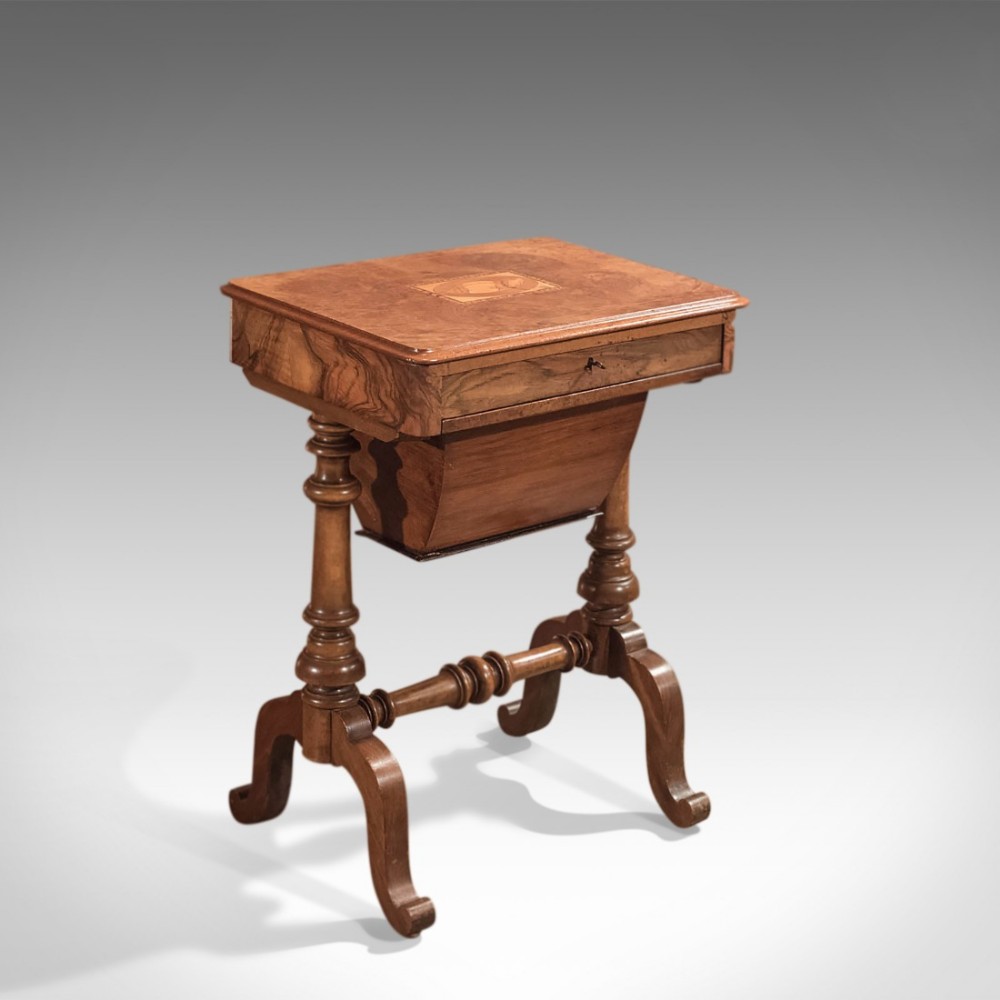 Antique Victorian Work Table / Sewing Table c.1860 (1 of 1) Antique Victorian Work Table / Sewing Table c.1860 (1 of 1)