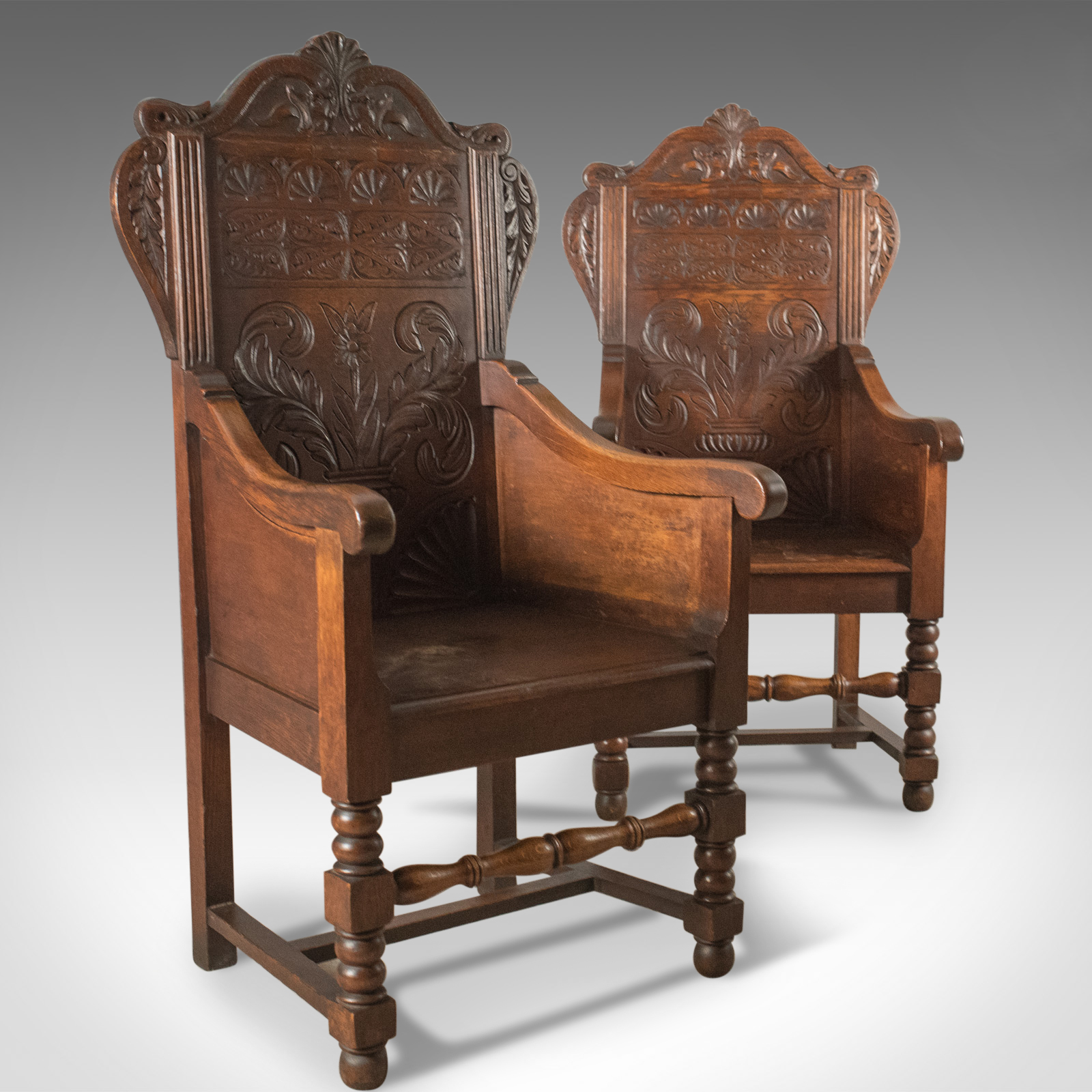 Antique Pair of Baronial Hall Chairs, English Oak Armchairs c.1900 (1 of 1) Antique Pair of Baronial Hall Chairs, English Oak Armchairs c.1900 (1 of 1)