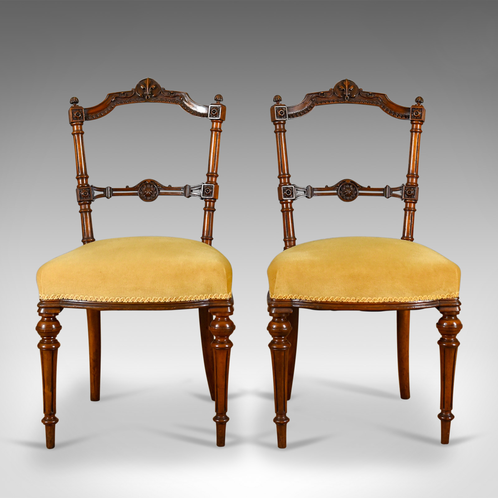 Pair of Antique Chairs, English, Walnut, Aesthetic Period, Side c.1880 (1 of 1) Pair of Antique Chairs, English, Walnut, Aesthetic Period, Side c.1880 (1 of 1)