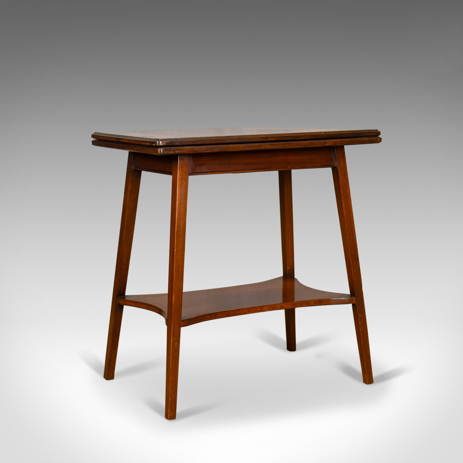 Antique English Mahogany Fold-over Games / Side Table c.1900 (1 of 1) Antique English Mahogany Fold-over Games / Side Table c.1900 (1 of 1)