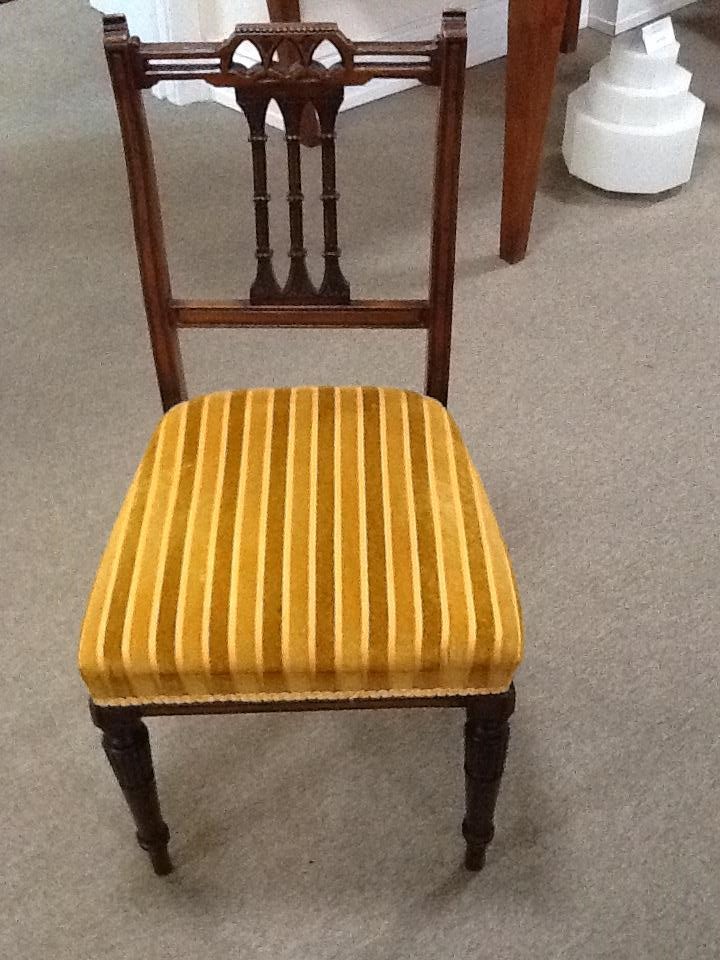 Pair of Victorian Mahogany Chairs (1 of 1) Pair of Victorian Mahogany Chairs (1 of 1)