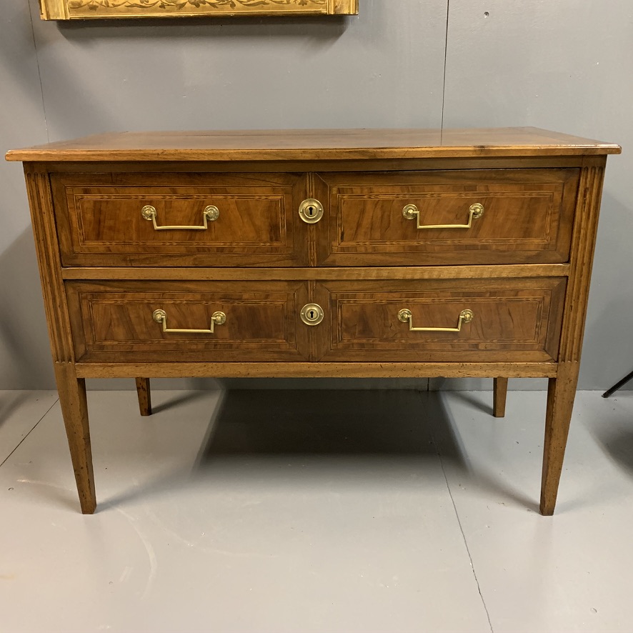 French Late 18th Walnut Commode Chest of Drawers (1 of 1) French Late 18th Walnut Commode Chest of Drawers (1 of 1)