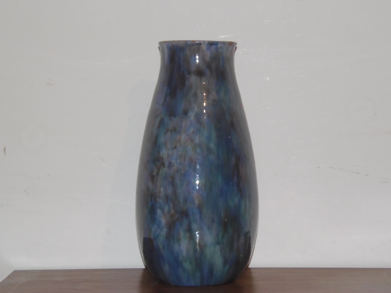 Art Pottery Vase (1 of 10)