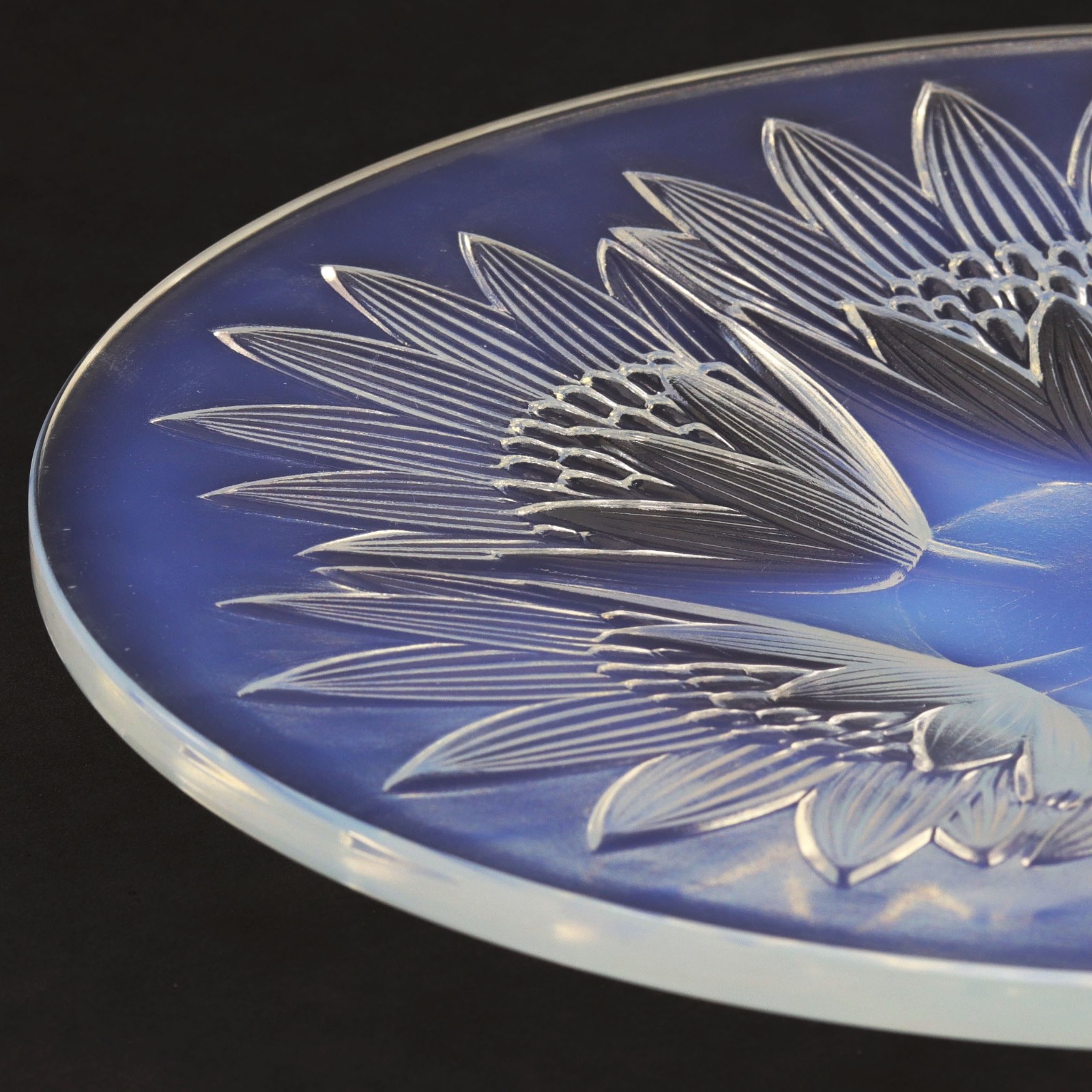 Art Deco French Opalescent Glass Dish by Pierre D'avesn (1 of 7)