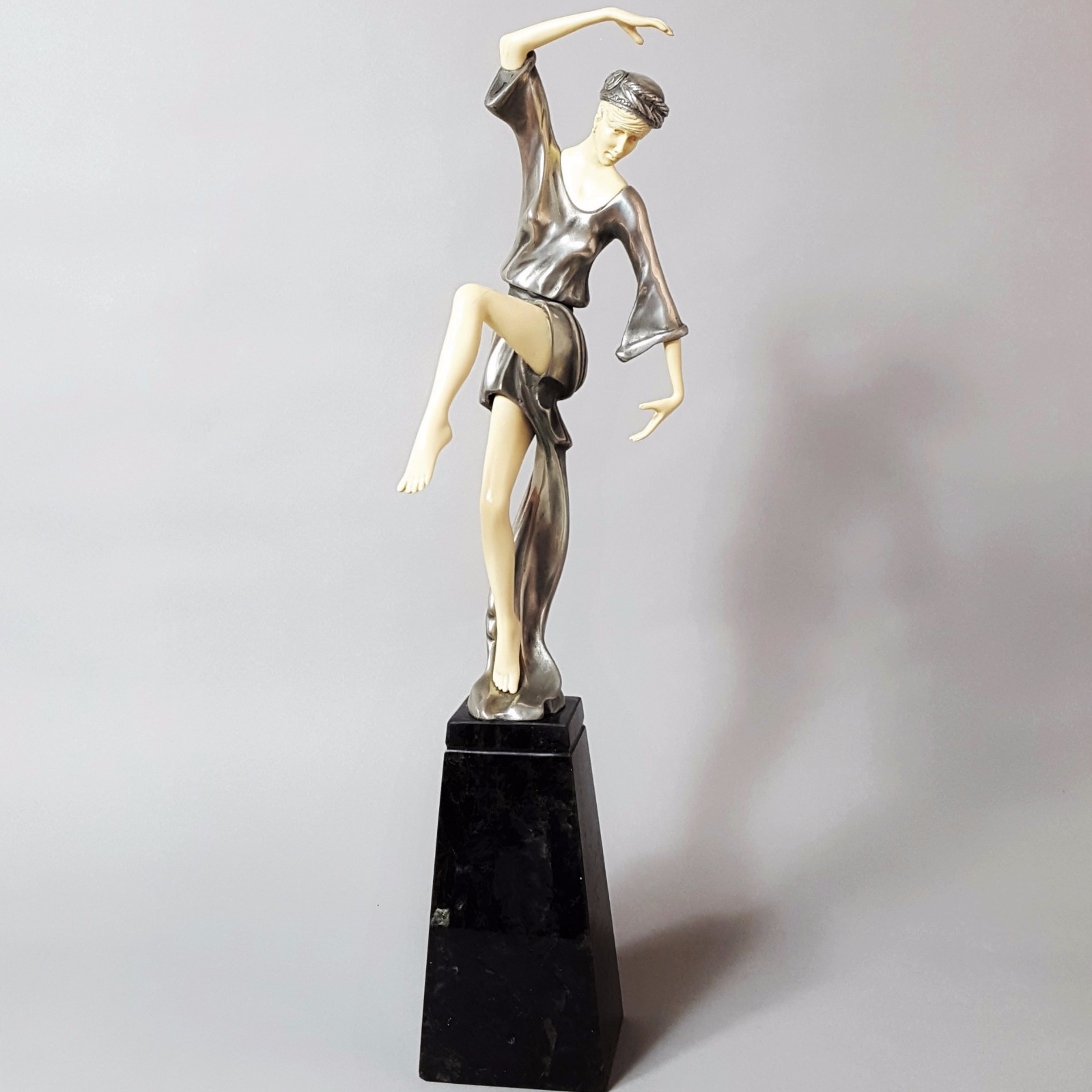 undefined - main image