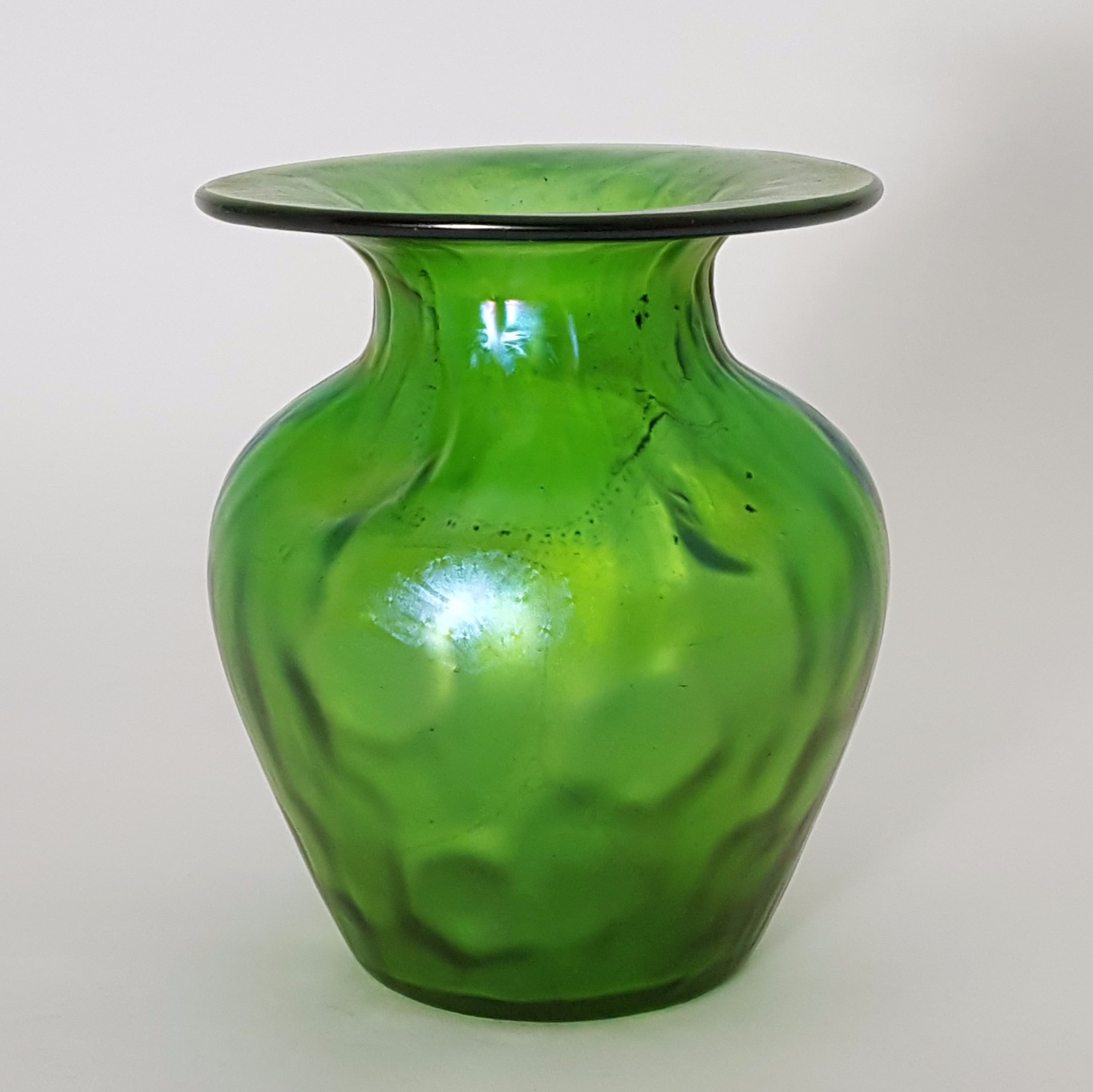 Loetz Iridescent Glass Vase in Crete Rusticana c.1900 (1 of 7)