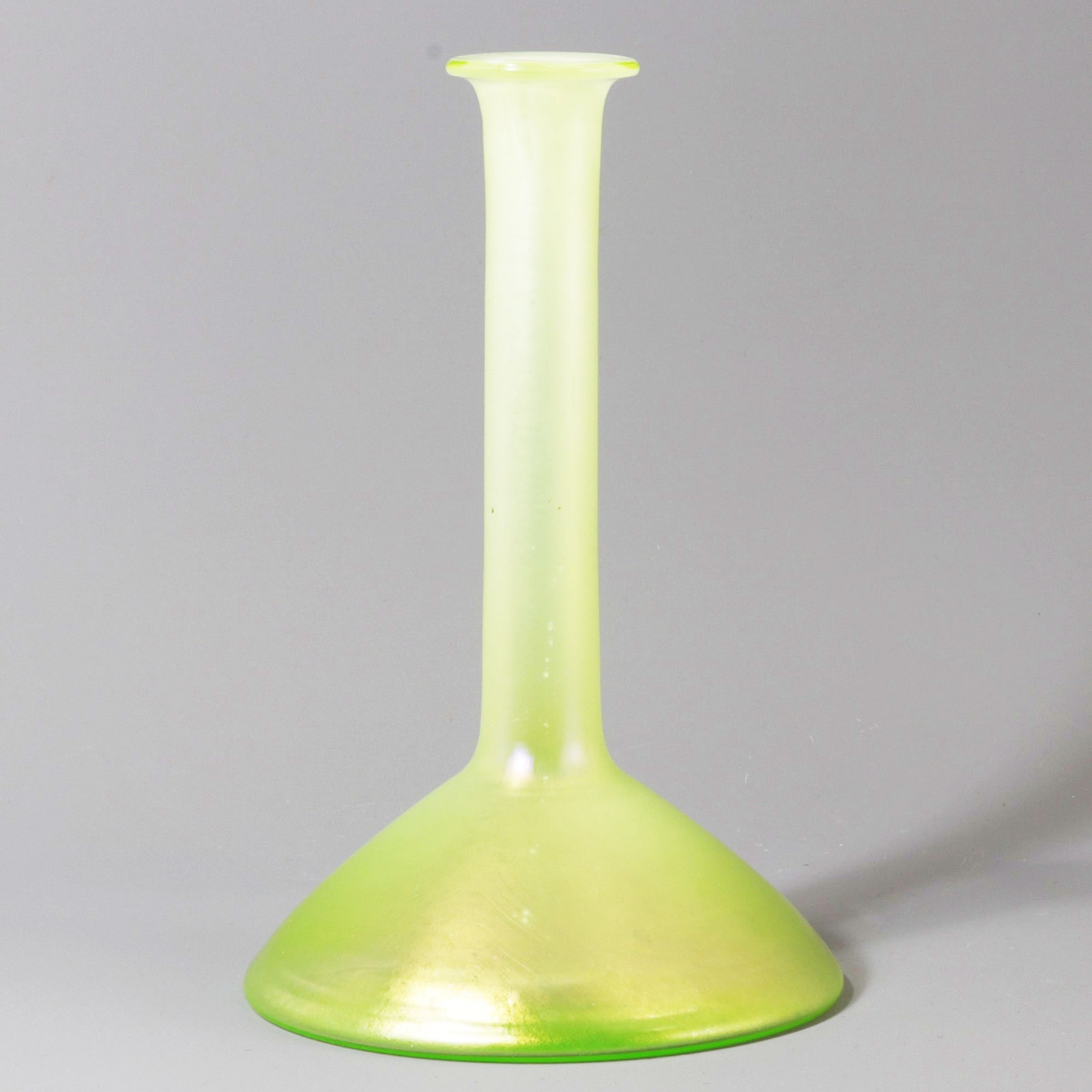Loetz Olympia Aesthetic Iridescent Glass Vase c.1910 (1 of 8)
