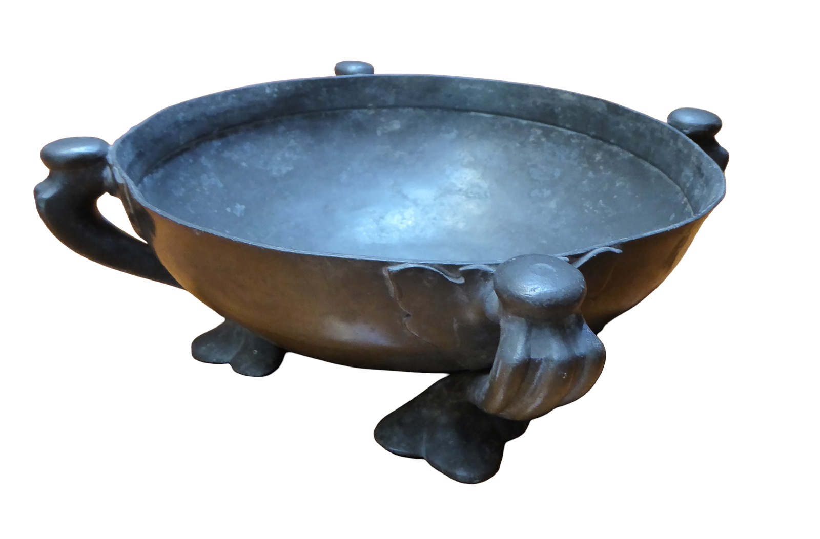 Tudric Pewter Rose Bowl Designed by Oliver Baker 1905 (1 of 8) Tudric Pewter Rose Bowl Designed by Oliver Baker 1905 (1 of 8)