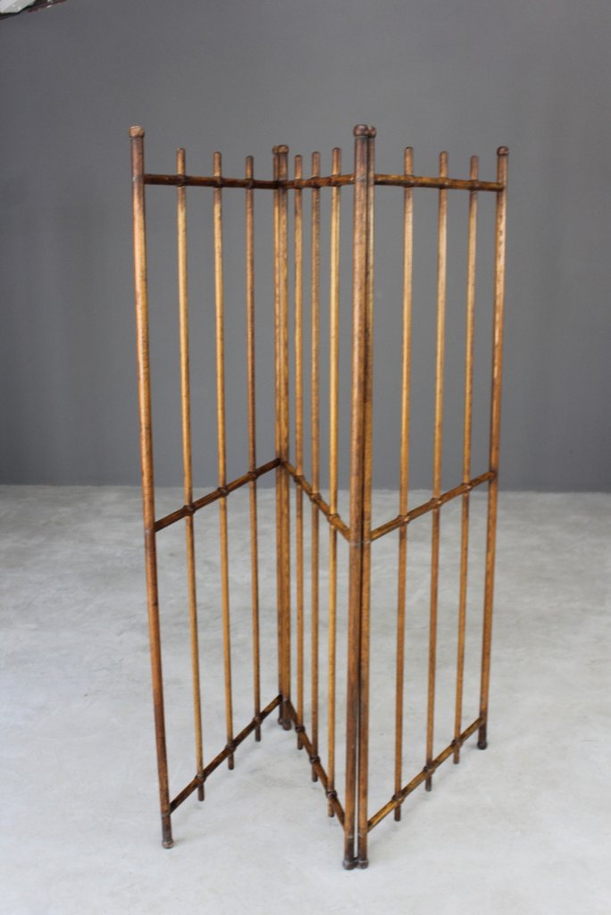 Early 20th Century Oak Screen (1 of 1) Early 20th Century Oak Screen (1 of 1)