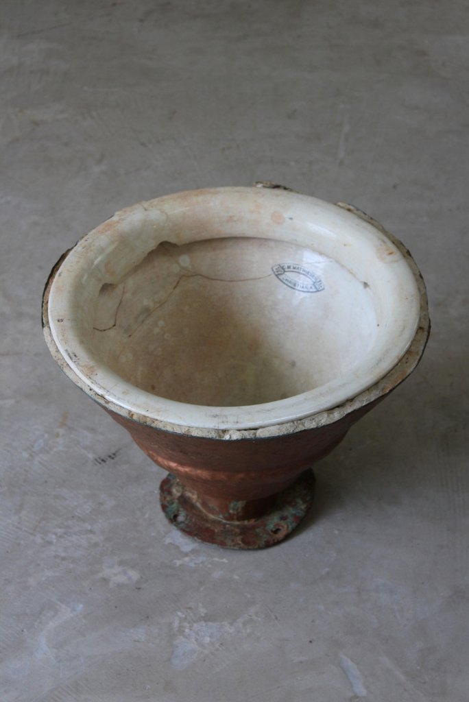 Ceramic Circular Ships Toilet (1 of 12)