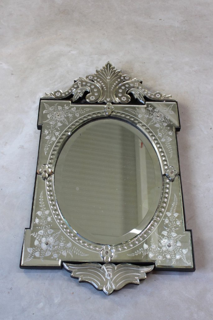 Early 20th Century Venetian Wall Mirror (1 of 13) Early 20th Century Venetian Wall Mirror (1 of 13)