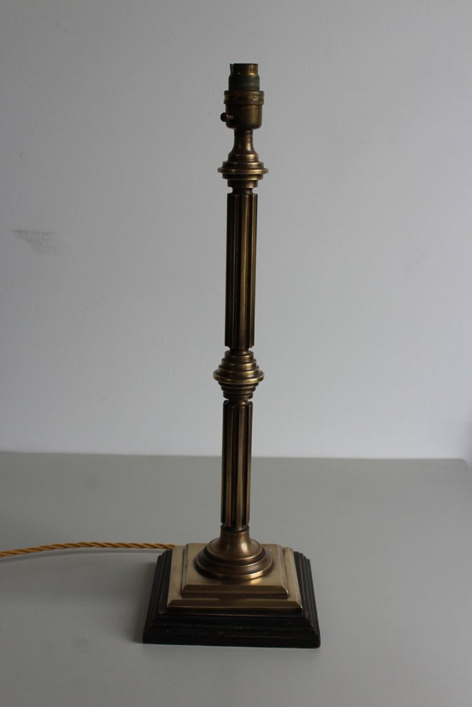 Large Antique Brass Table Lamp (1 of 10) Large Antique Brass Table Lamp (1 of 10)