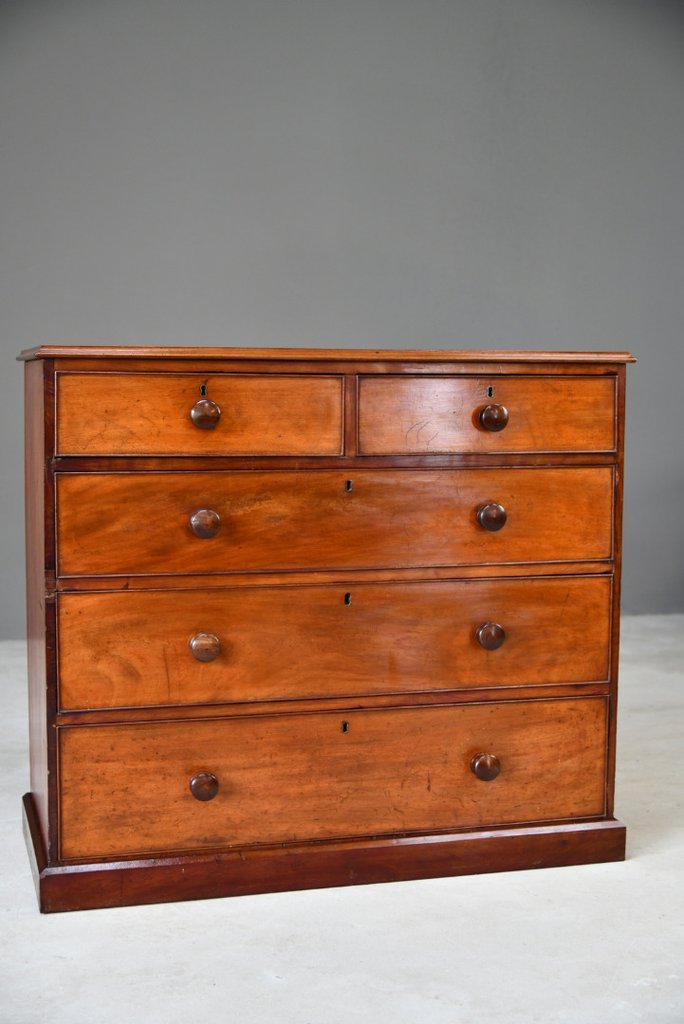 Early 20th Century Mahogany Chest of Drawers (1 of 12) Early 20th Century Mahogany Chest of Drawers (1 of 12)