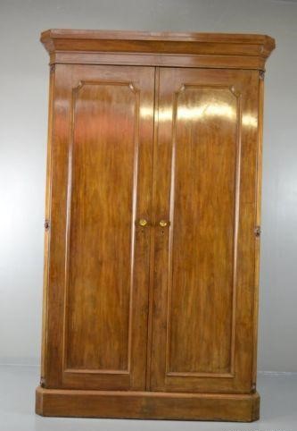 Large Victorian Figured Mahogany Double Wardrobe (1 of 1) Large Victorian Figured Mahogany Double Wardrobe (1 of 1)