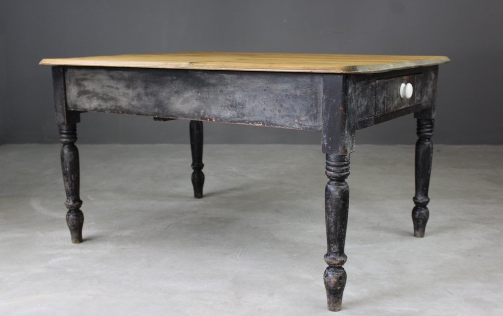 Antique Pine Kitchen Table c.1880 (1 of 1) Antique Pine Kitchen Table c.1880 (1 of 1)