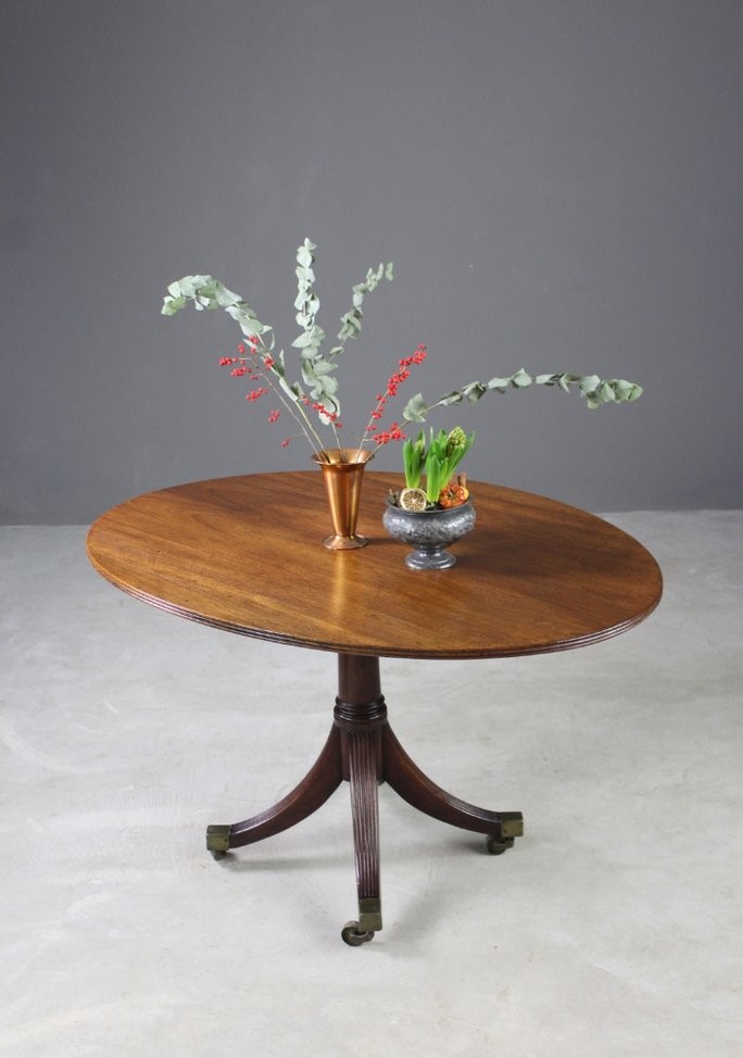 Antique Oval Tilt Top Table c.1870 (1 of 1) Antique Oval Tilt Top Table c.1870 (1 of 1)