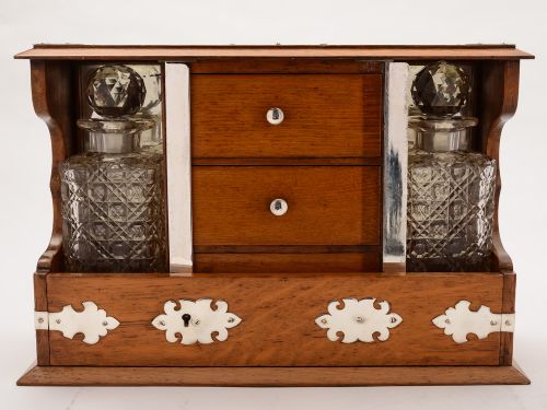 Edwardian Oak Gamblers Tantalus C.1905 (1 of 1)