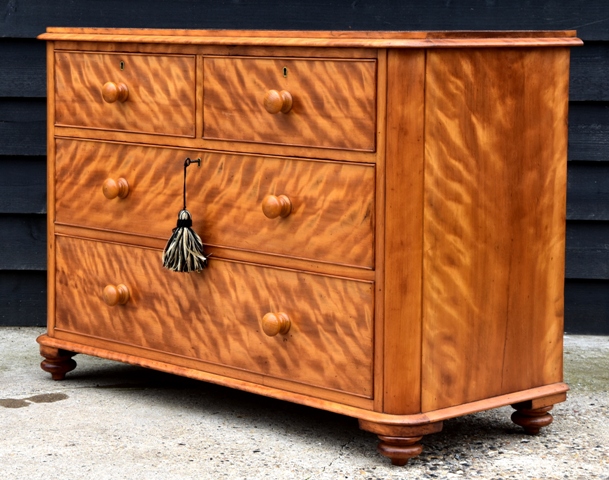 Charnwood Antiques image (11 of 15) Charnwood Antiques image (11 of 15)