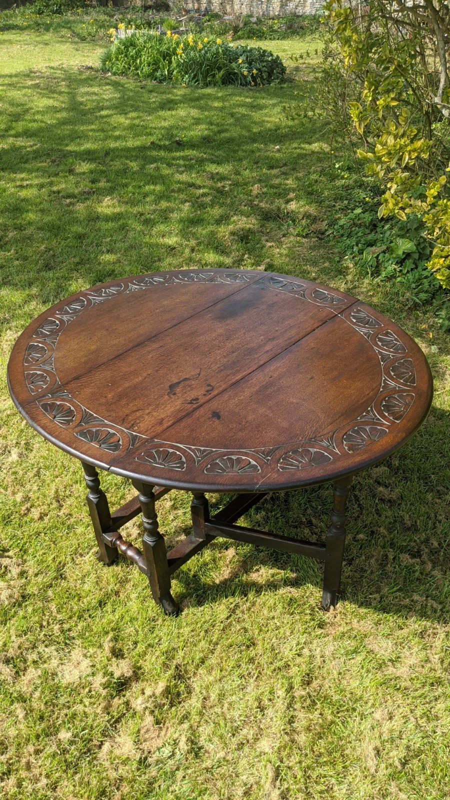 Carved Oak Gateleg Table c.1880 (1 of 6)